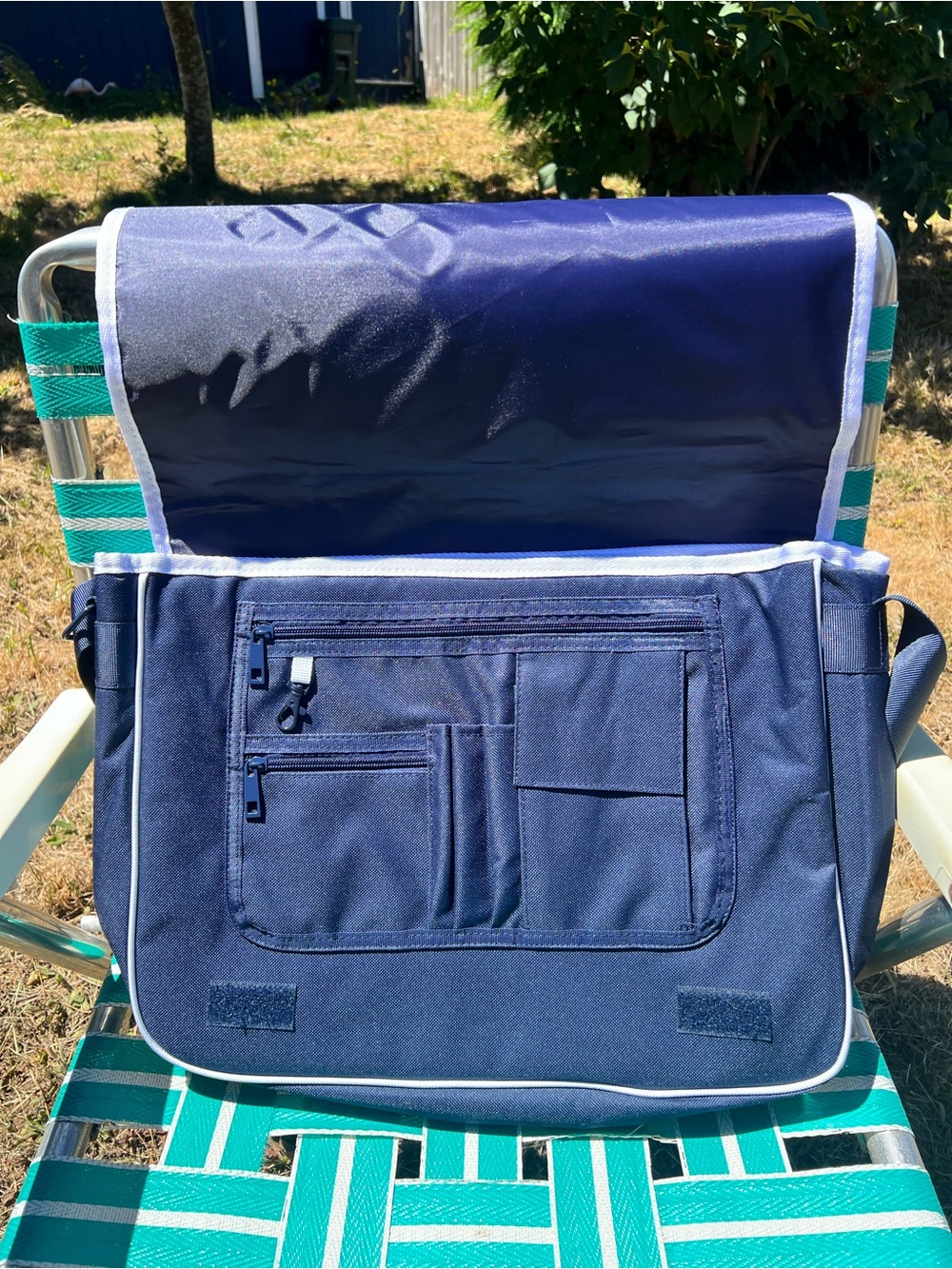 Pan Am Navy Blue Messenger Laptop Bag with Logo - Picture 3 of 5